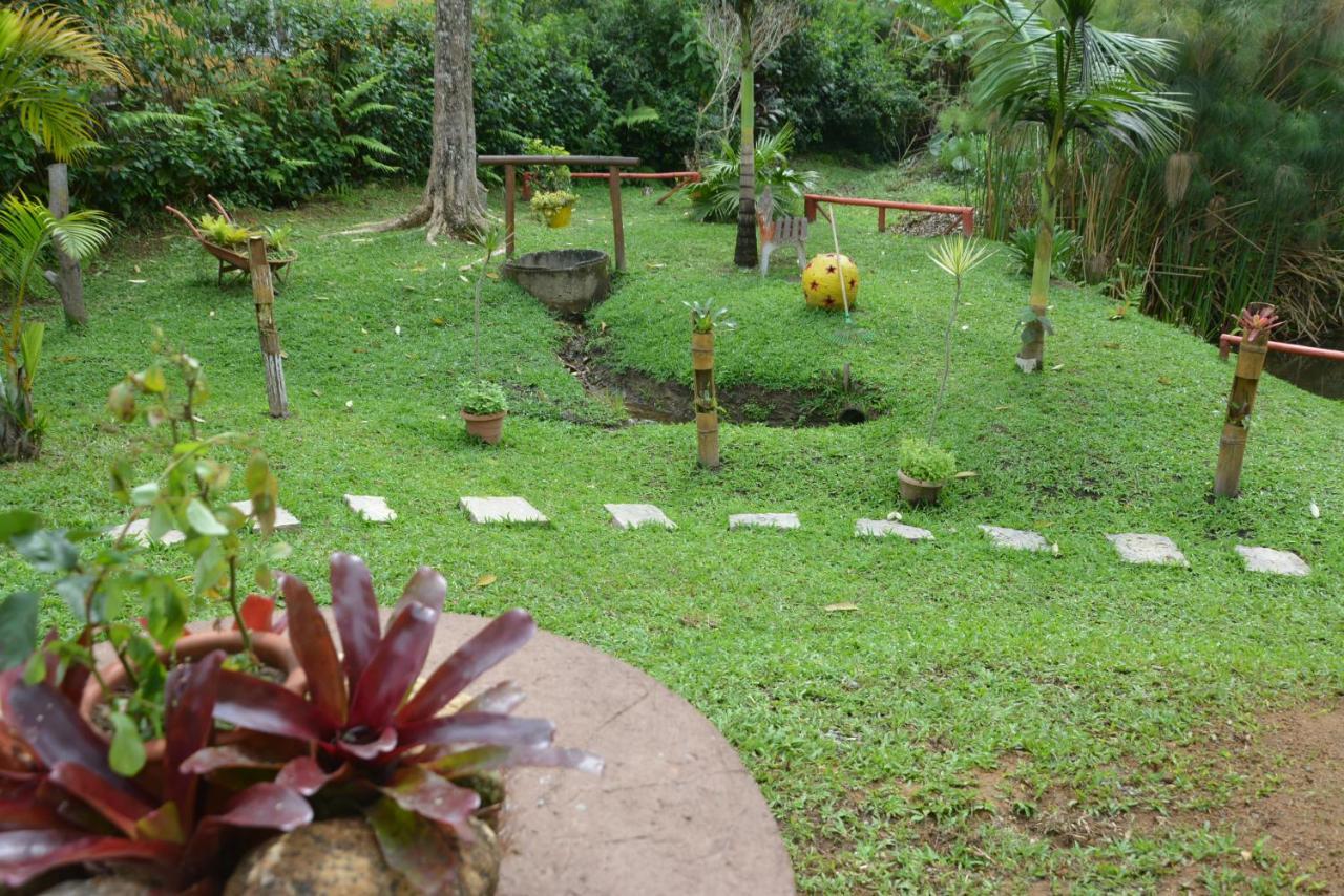 Sitio E Pousada Recanto Dos Ipes Терезополис Экстерьер фото