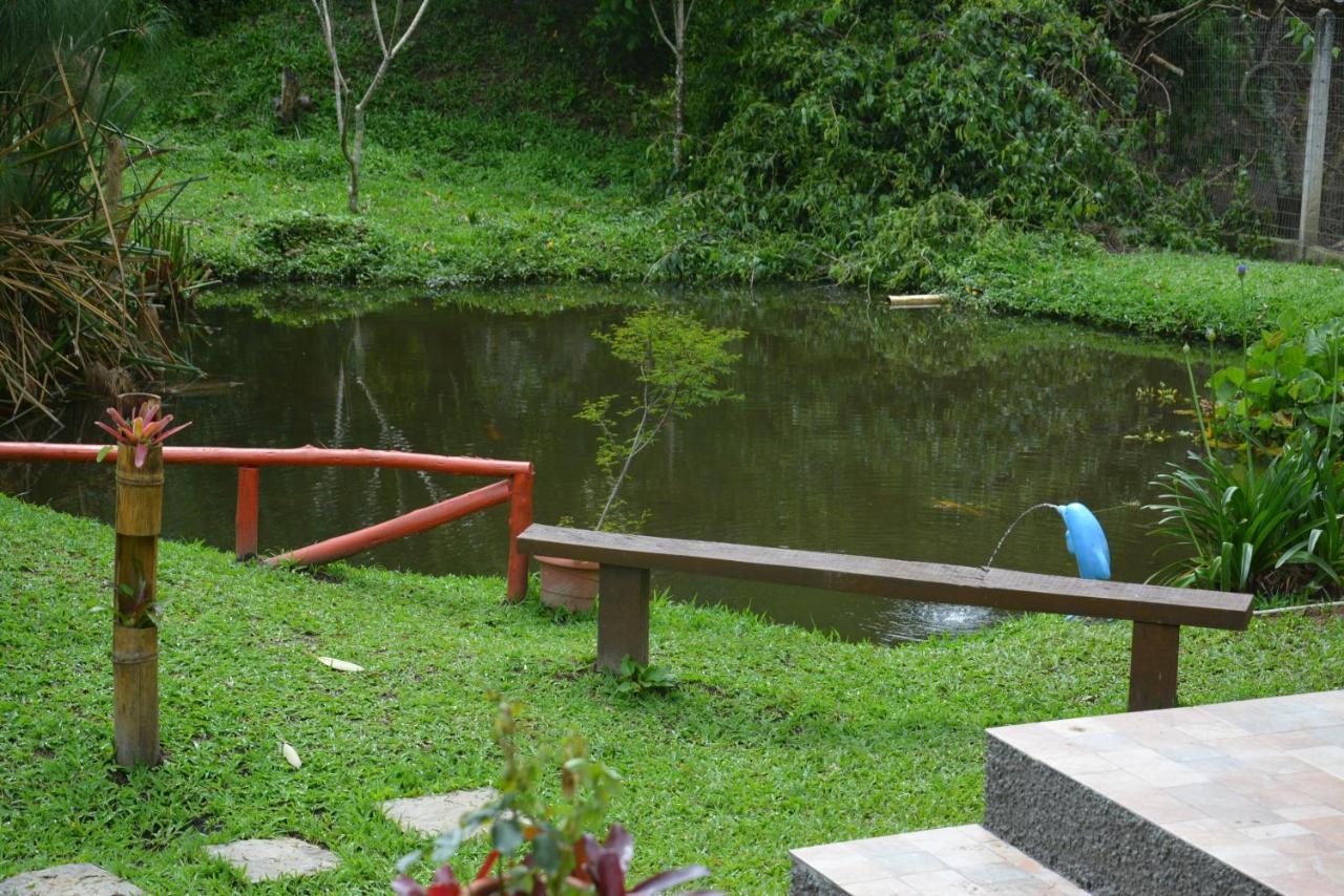 Sitio E Pousada Recanto Dos Ipes Терезополис Экстерьер фото