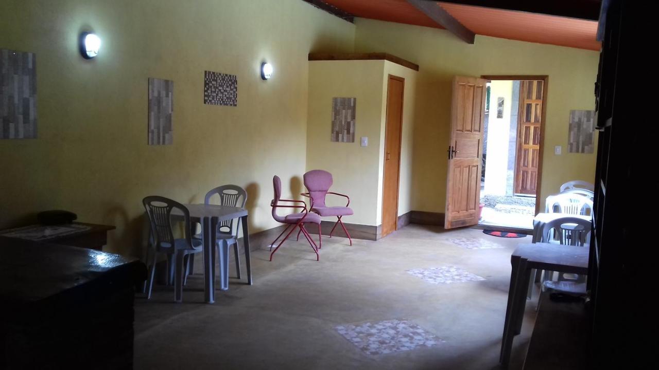 Sitio E Pousada Recanto Dos Ipes Терезополис Экстерьер фото